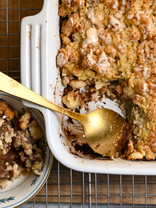 Easy Apple Cobbler Recipe - The Food Charlatan