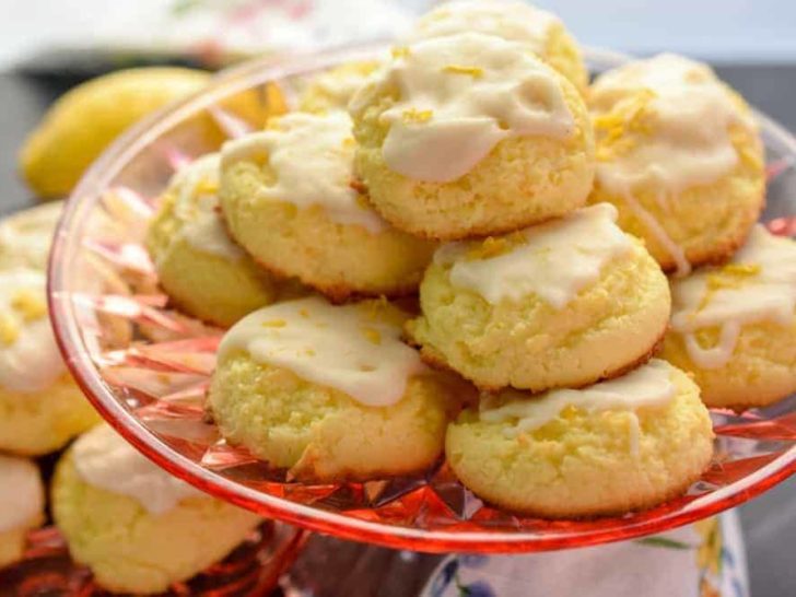 Keto lemon cookies