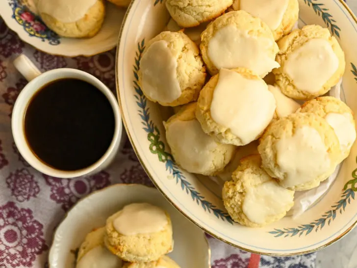 keto cream cheese cookies featured image