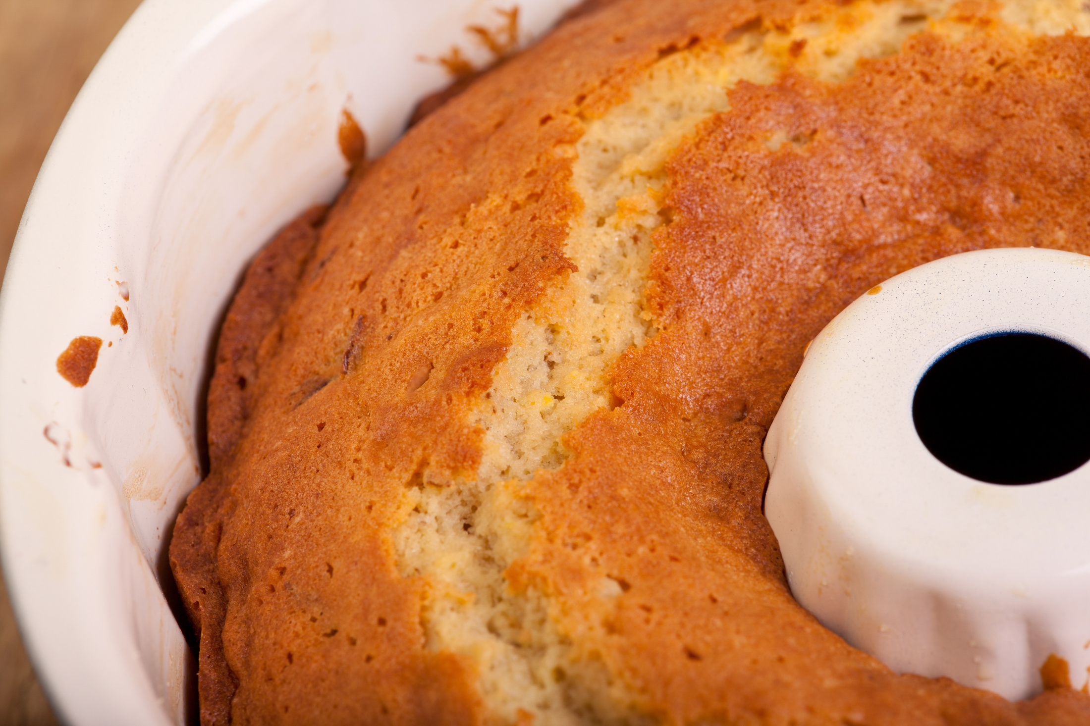 keto-sour-cream-pound-cake-fittoserve-group