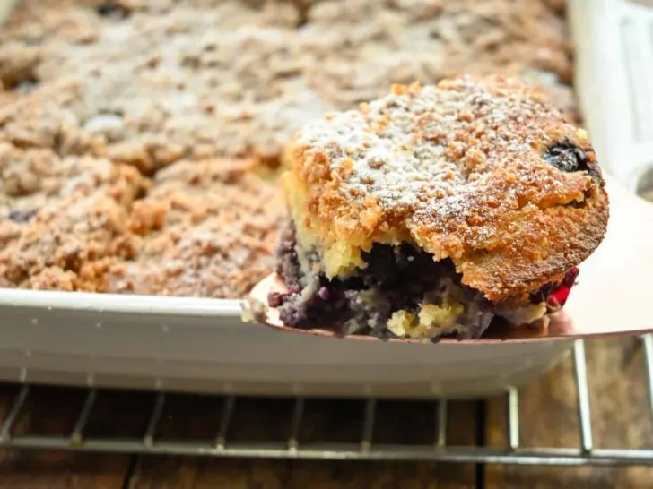 keto blueberry buckle sliced ready to serve