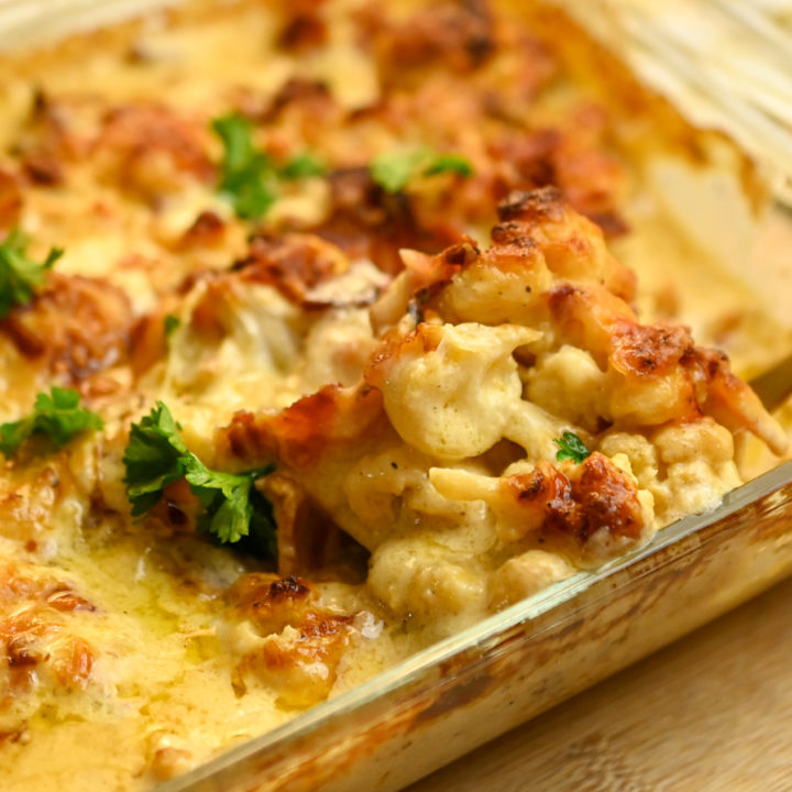 low carb roasted cauliflower mac and cheese