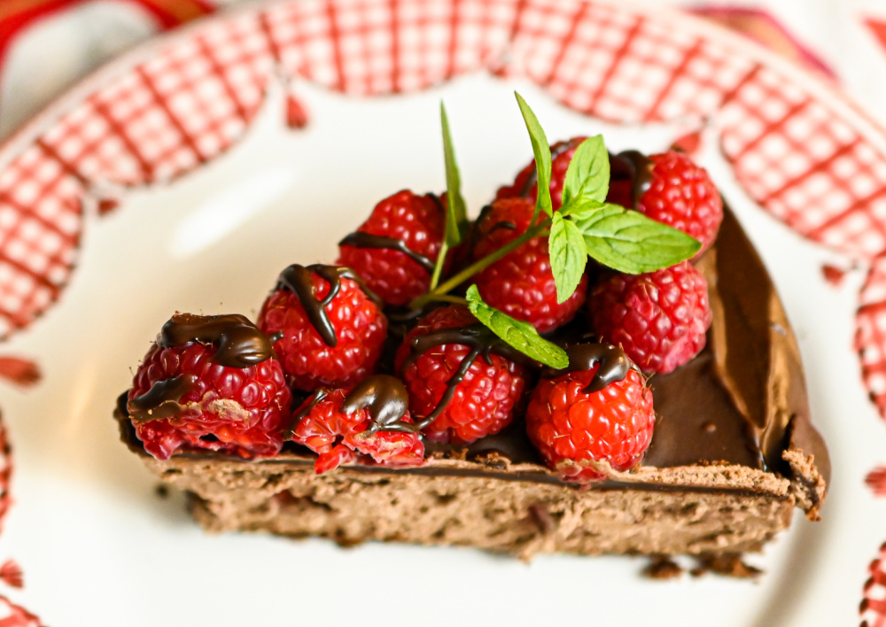 Keto Raspberry Chocolate Cheesecake · Fittoserve Group