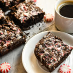 Easy keto peppermint brownies