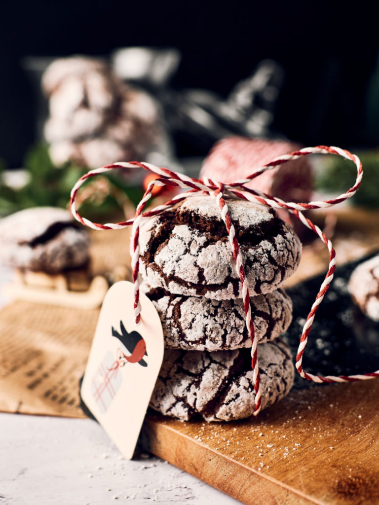 keto crinkle cookies tied as a Christmas gift