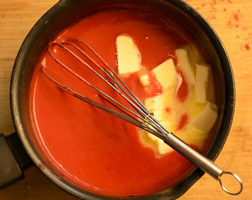 Sugar-free cranberry curd being made